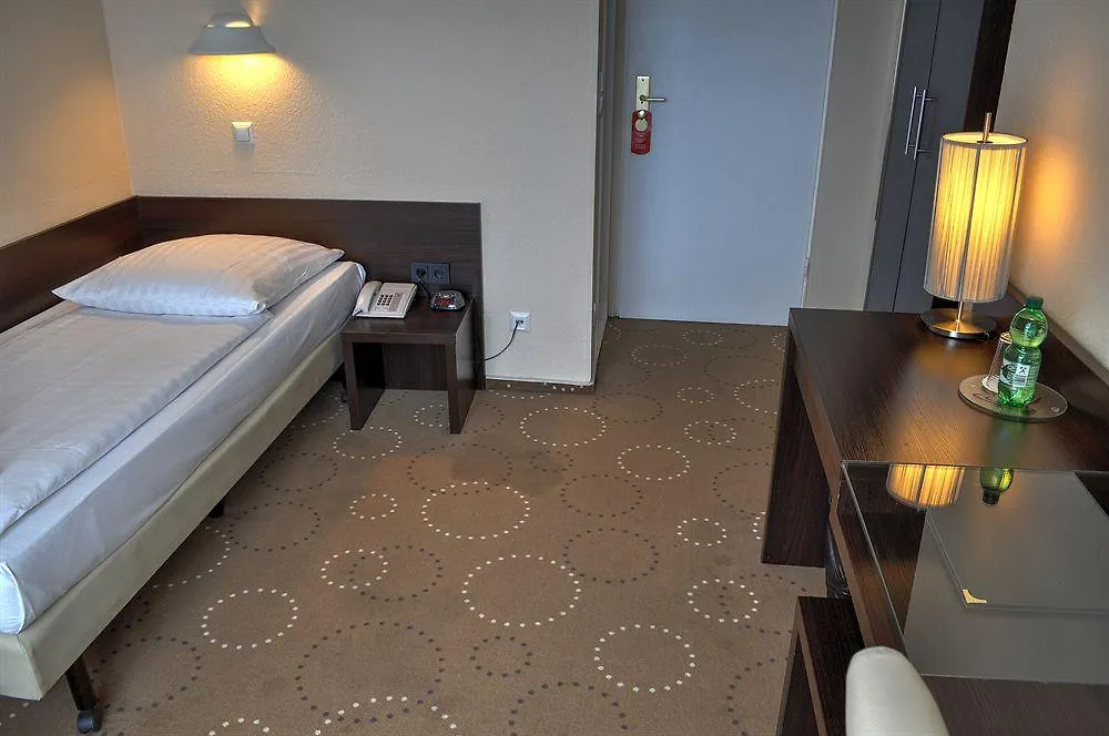 Selina Berlin West Hotel 3*,  Alemanha